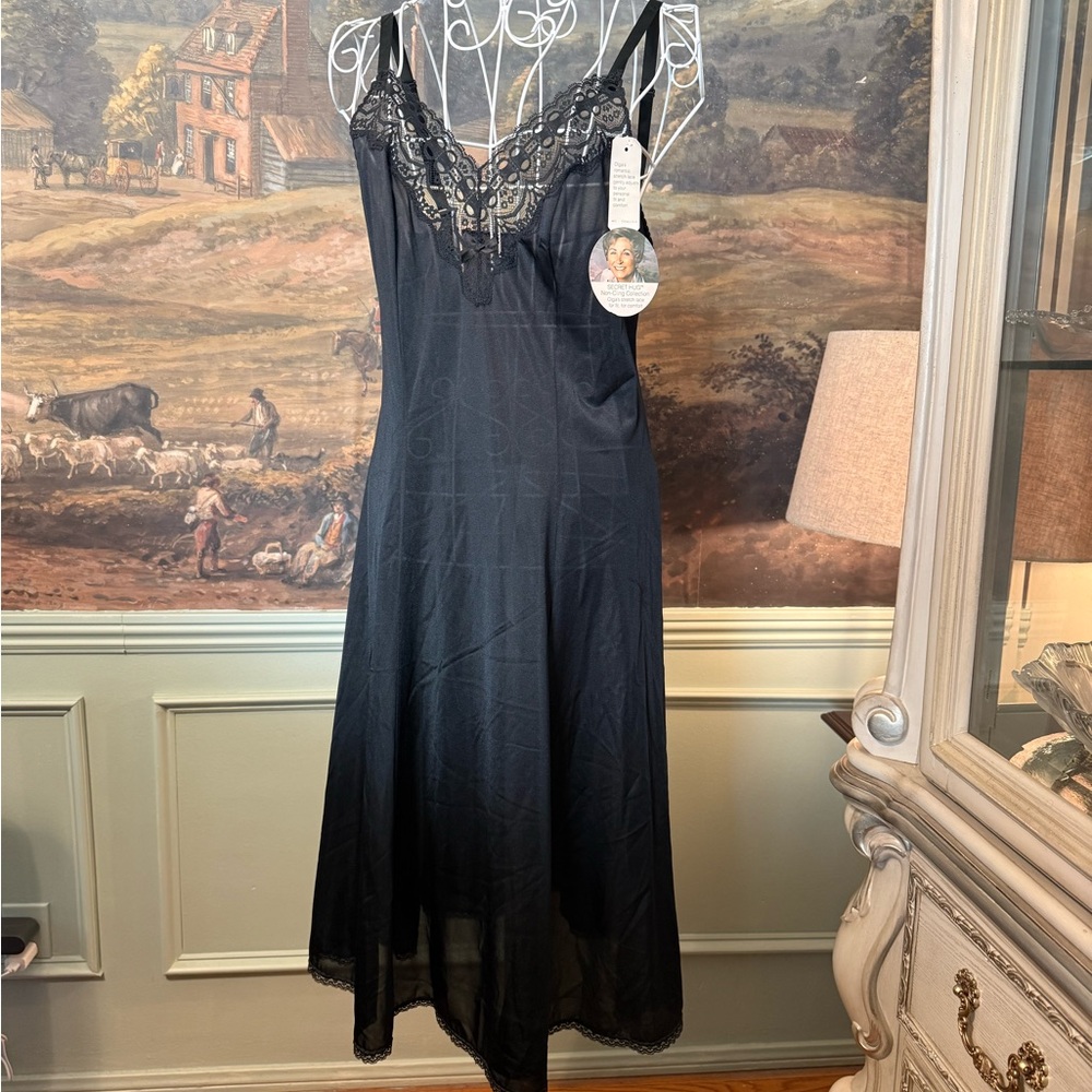 Vintage Olga Nightgown Black Lace Trim Chemise